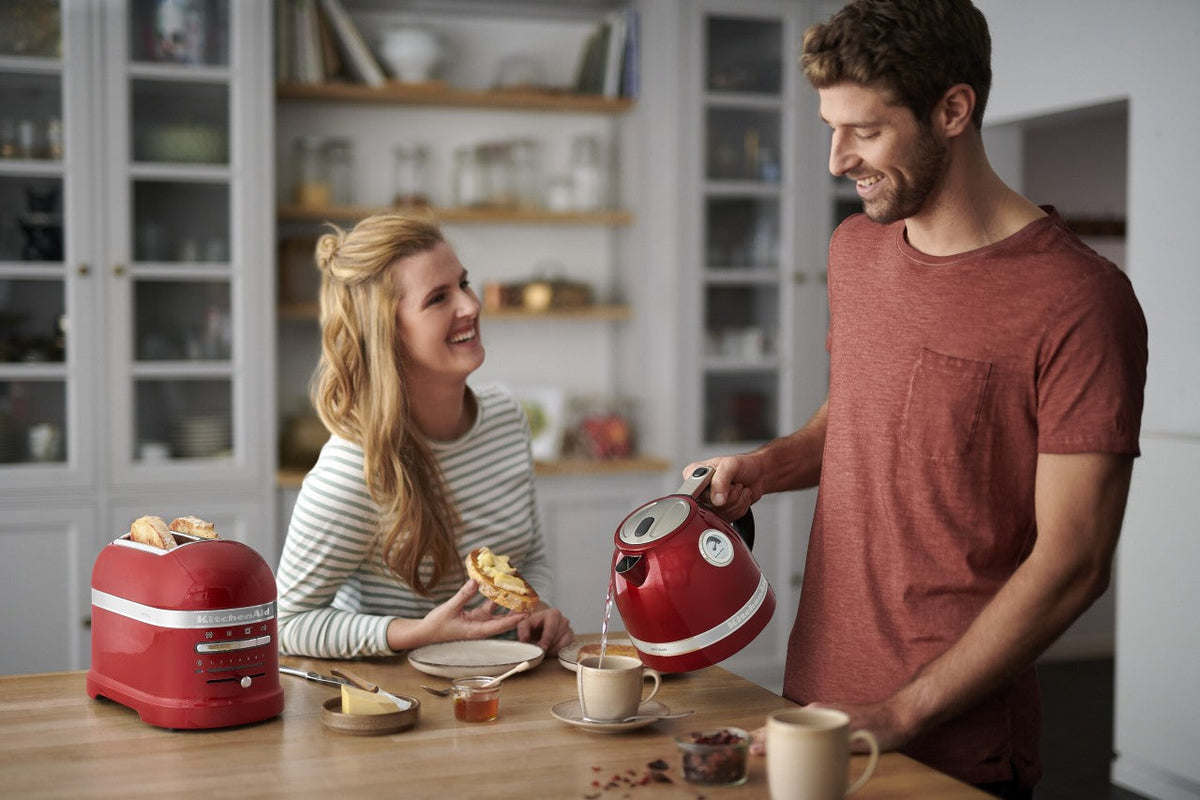 KitchenAid Paket 1, Toaster + Brötchenaufsatz Artisan 5KMT2204