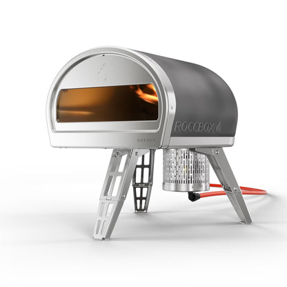 Gozney Roccbox Pizzaofen mit Abdeckhaube und Roccbox Pizzawender